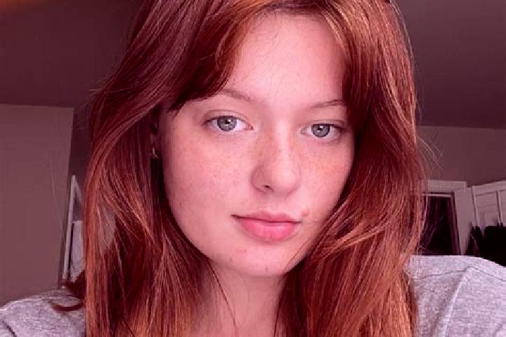 Avery, 31, a red brown-eyed european companion based in Pambariba. Offering Duos, A-Level, Couples. Available for incall and outcall, day and evening dates.