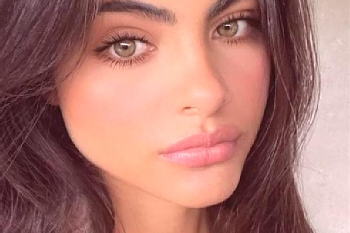 Avery, 32, a chestnut green-eyed indian companion based in Sacelu. Offering Girlfriend Experience, Massage, Travel Companion, Prostate Massage. Available for...