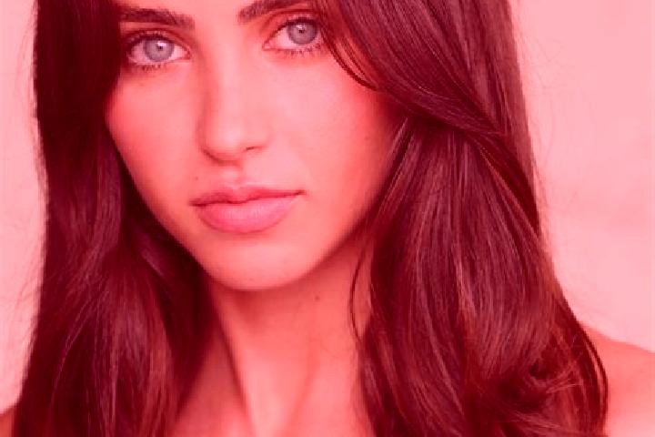 Avery, 33, a red brown-eyed european companion based in Chavagnes. Offering A-Level, Duos, Girlfriend Experience, Roleplay, Massage. Available for incall and...