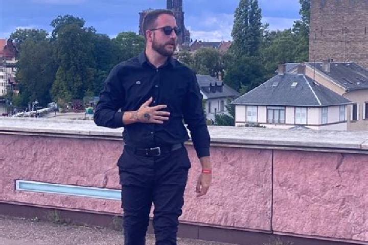 Avery, 33 — Escort in Barendorf, Germany