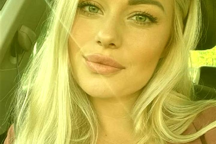 Avery, 34, a blonde hazel-eyed caribbean companion based in Kouakoublekro. Offering Deep French Kissing, Travel Companion, Roleplay. Available for incall and...