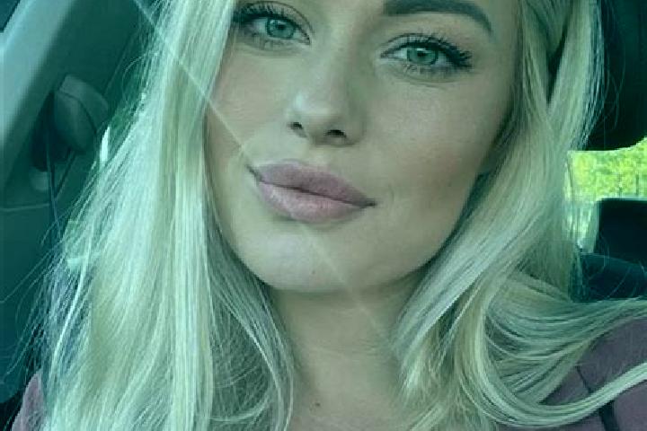 Avery, 34, a blonde hazel-eyed indian companion based in San Miguel Ejutla. Offering Erotic Massage, OWO, Striptease, Fetish, Prostate Massage. Available for...