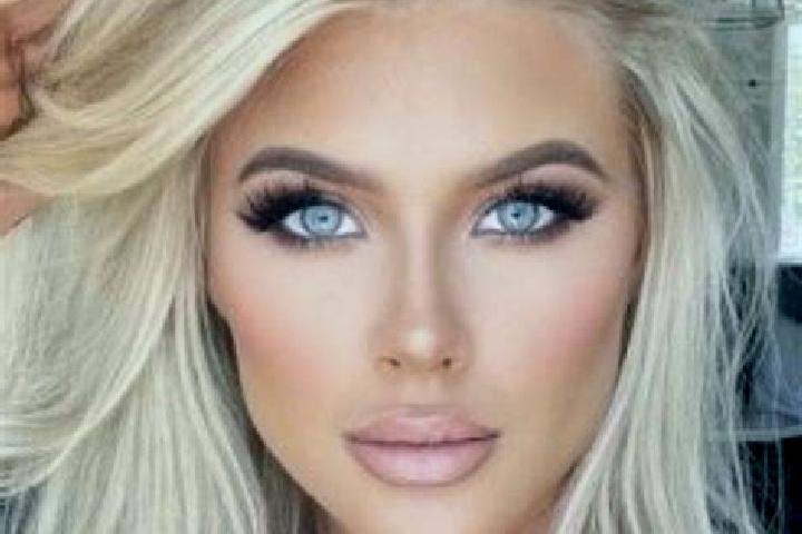 Avery, 34, a platinum blonde dark-eyed mediterranean companion based in Kennoway. Offering Dinner Date, Girlfriend Experience, Fetish, Striptease, Massage. A...