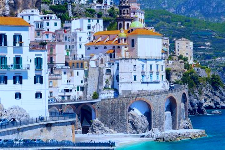 Avery, 34 — Escort in Pescocostanzo, Italy