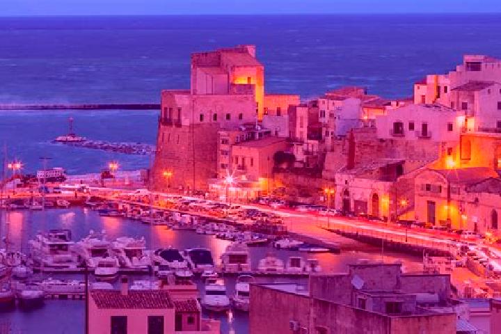 Avery, 34 — Escort in Ricco del Golfo, Italy