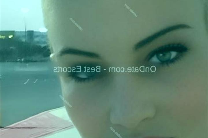 Avery, 34 — Escort in Shabrovskiy, Russia