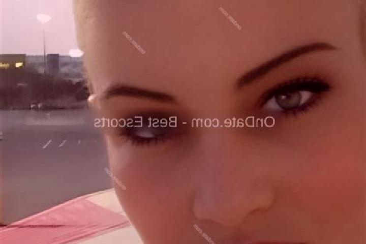 Avery, 34 — Escort in Strambeni, Romania