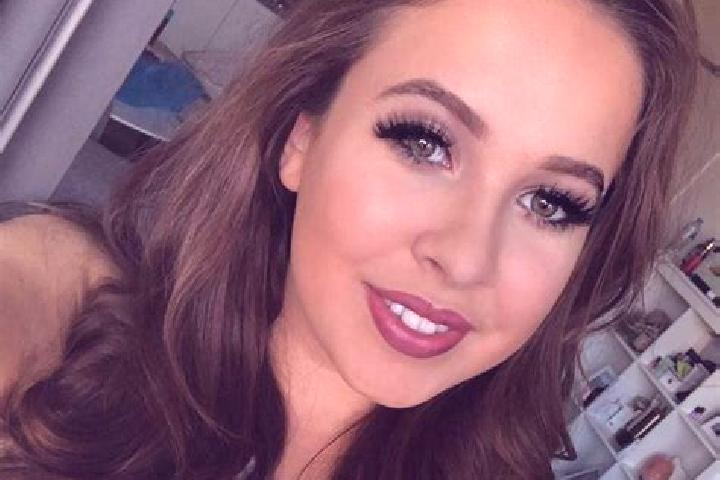 Avery, 35, a brunette amber-eyed slavic companion based in Sao Bento do Una. Offering Roleplay, Fetish, Deep French Kissing. Available for incall and outcall...