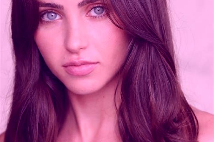 Avery, 35, a brunette blue-eyed caucasian companion based in Nandura. Offering Roleplay, Overnight, A-Level, Dinner Date, OWO. Available for incall and outca...