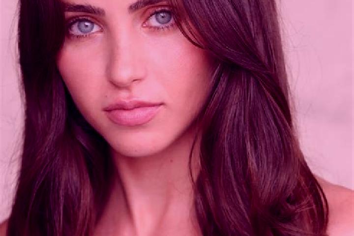 Avery, 35, a brunette grey-eyed caribbean companion based in Elmvale. Offering CIM, Girlfriend Experience, Dinner Date, Domination, Couples. Available for in...