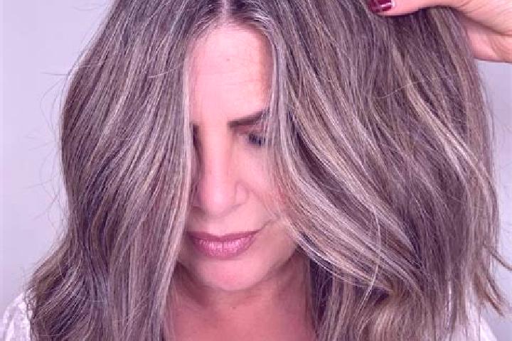 Avery, 35, a dark blonde grey-eyed caucasian companion based in Melati. Offering Domination, Overnight, CIM. Available for incall and outcall, overnight book...