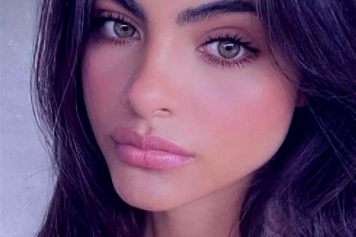 Avery, 36, a blonde dark-eyed indian companion based in Sylvania. Offering Overnight, Duos, 69, Roleplay, Travel Companion. Available for incall and outcall,...