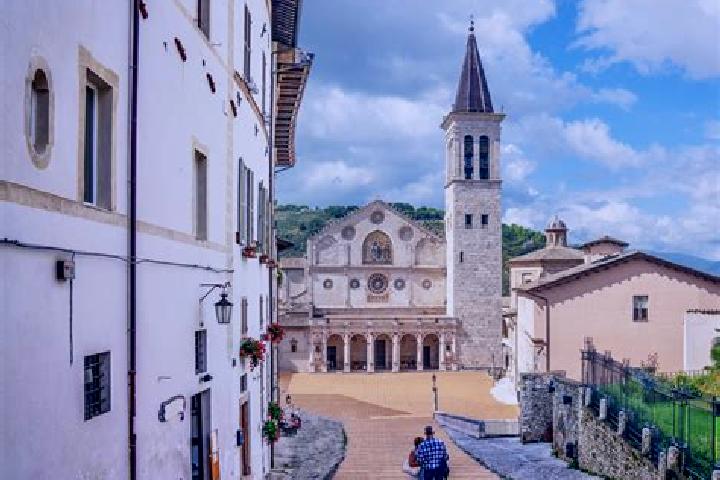 Avery, 36 — Escort in Cerreto di Spoleto, Italy