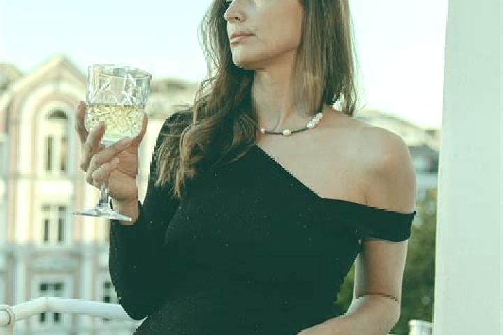 Avery, 36 — Escort in Dimitrovgrad, Bulgaria