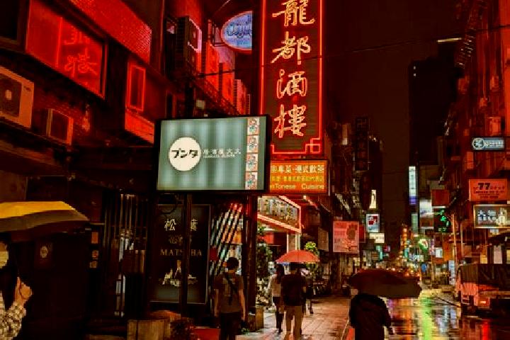 Avery, 36 — Escort in Xiangxi, China