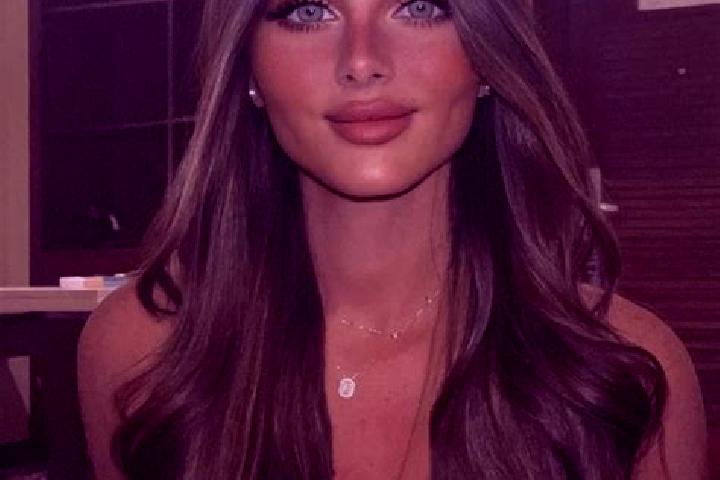 Avery, 37, a brunette dark-eyed mixed companion based in Bistra. Offering OWO, Duos, Massage. Available for incall and outcall, overnight bookings available.
