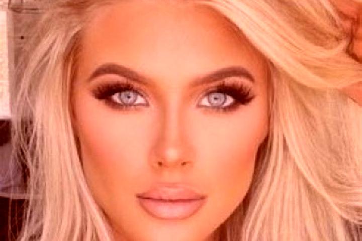 Avery, 39, a platinum blonde blue-eyed ebony companion based in Mareil-en-France. Offering Duos, Couples, 69, Massage. Available for incall and outcall, day ...