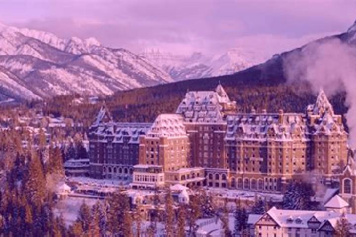 Avery, 39 — Escort in Banff, Canada