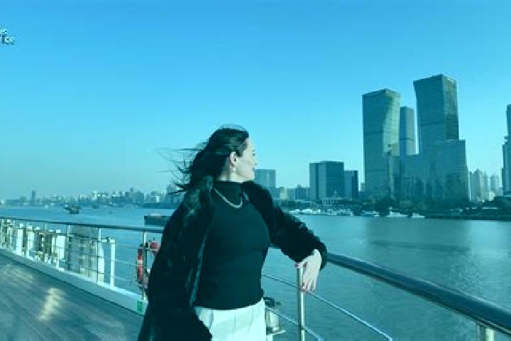 Avery, 39 — Escort in Qiantan, China