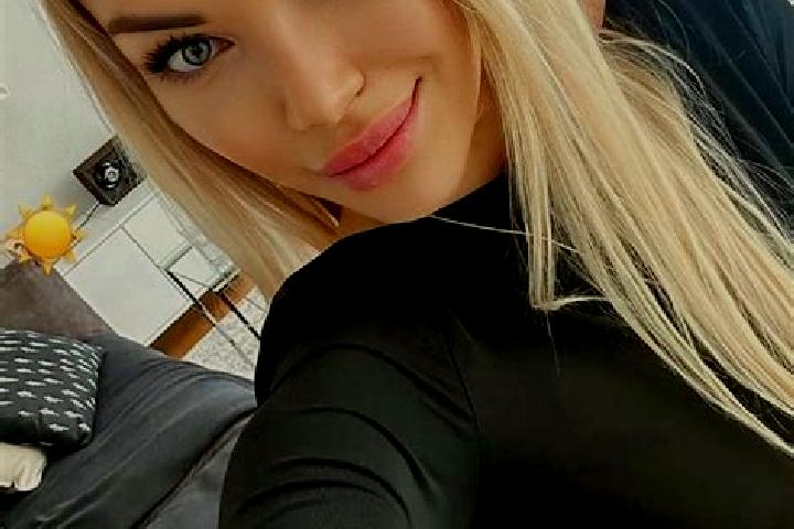Avery, 39 — Escort in Tucapy, Czech Republic