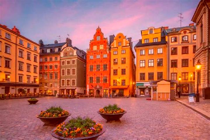 Browse escort listings across 27 pages of cities in Sweden. Local companions, services and rates. Page 24 of 27.