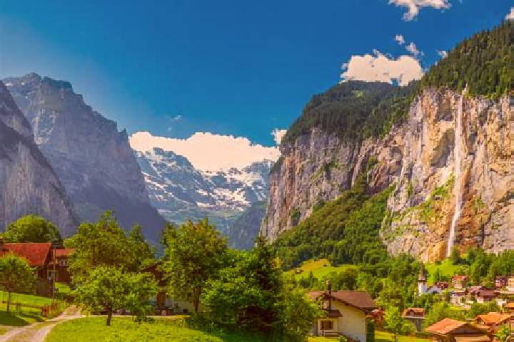 Browse escort listings across 38 pages of cities in Switzerland. Local companions, services and rates. Page 19 of 38.
