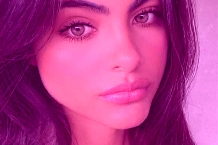 Chloe, 20, a black green-eyed middle eastern companion based in Ramarama. Offering Duos, A-Level, OWO, Party Girl. Available for incall and outcall, overnigh...