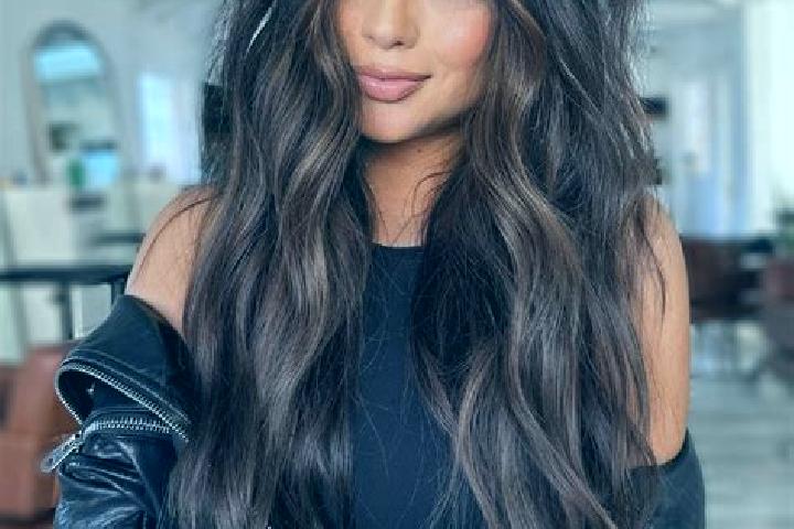 Chloe, 20, a brunette dark-eyed caribbean companion based in Waldstatt. Offering 69, Massage, Striptease, Tantra. Available for incall and outcall, day and e...