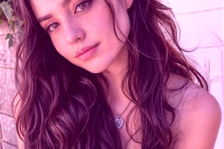 Chloe, 20, a brunette hazel-eyed asian companion based in Uthleben. Offering 69, CIM, A-Level, Overnight. Available for incall and outcall, overnight booking...
