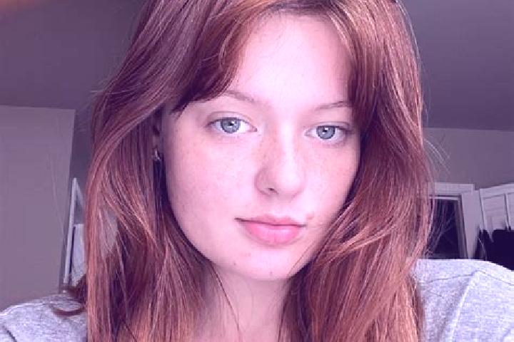 Chloe, 21, a auburn amber-eyed caucasian companion based in Kannampalaiyam. Offering BDSM, Tantra, Prostate Massage, CIM. Available for incall and outcall, d...