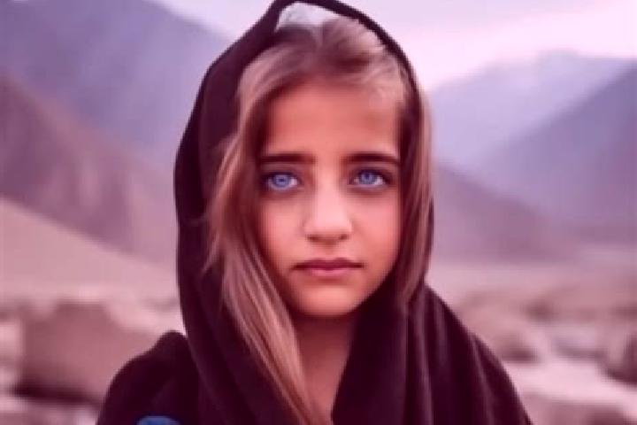 Chloe, 21, a blonde dark-eyed middle eastern companion based in Shangshi. Offering Overnight, CIM. Available for incall and outcall, overnight bookings avail...