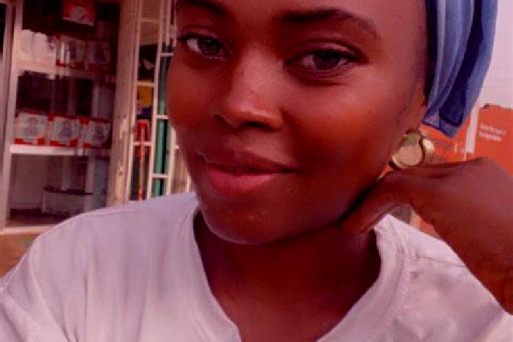 Chloe, 21 — Escort in Blama, Sierra Leone