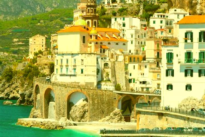 Chloe, 21 — Escort in Sant Enea, Italy