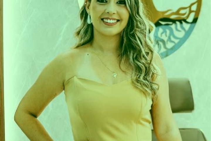 Chloe, 22 — Escort in Simao Dias, Brazil