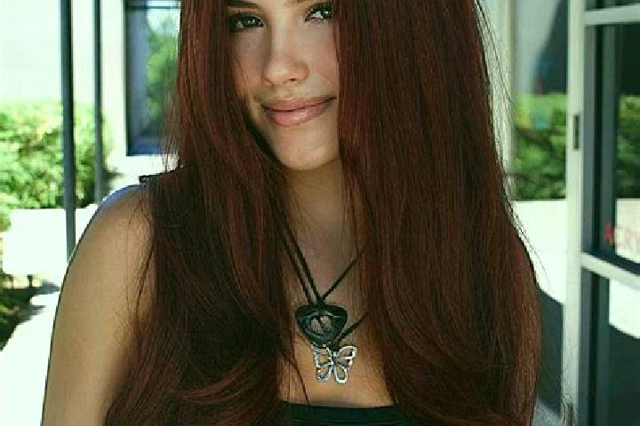 Chloe, 23, a auburn dark-eyed latina companion based in Carlton North. Offering Couples, Striptease, OWO, Roleplay, 69. Available for incall and outcall, ove...
