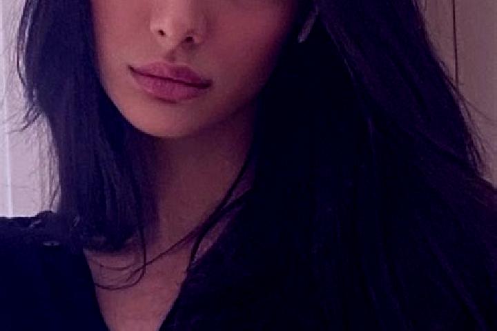 Chloe, 23, a black brown-eyed middle eastern companion based in Tellico Plains. Offering Roleplay, Party Girl, 69. Available for incall and outcall, day and ...