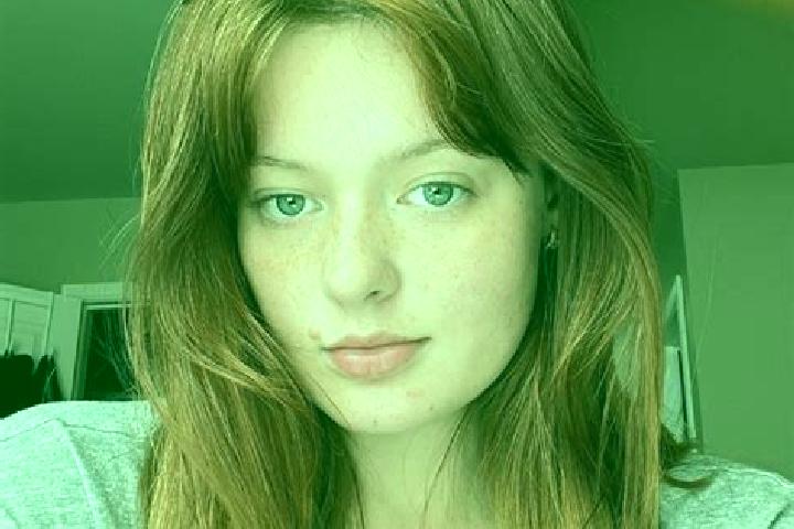 Chloe, 23, a red grey-eyed mediterranean companion based in Turgoyak. Offering Deep French Kissing, Massage, Dinner Date. Available for incall and outcall, o...