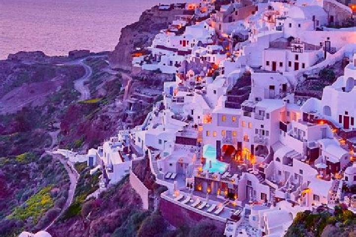 Chloe, 23 — Escort in Alifeira, Greece