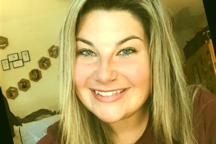 Chloe, 23 — Escort in Beasley, United States