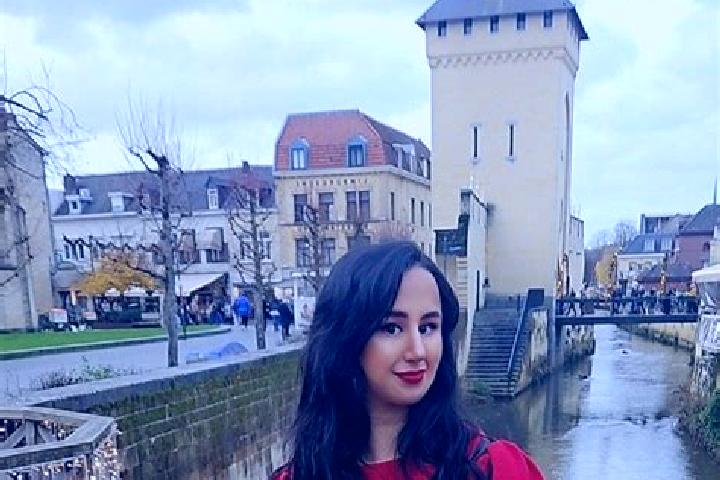Chloe, 23 — Escort in Sittard, Netherlands