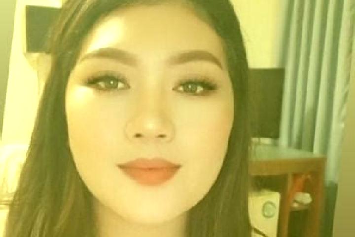 Chloe, 24, a black grey-eyed asian companion based in Plajan. Offering Tantra, OWO, Couples, Massage. Available for incall and outcall, day and evening dates.