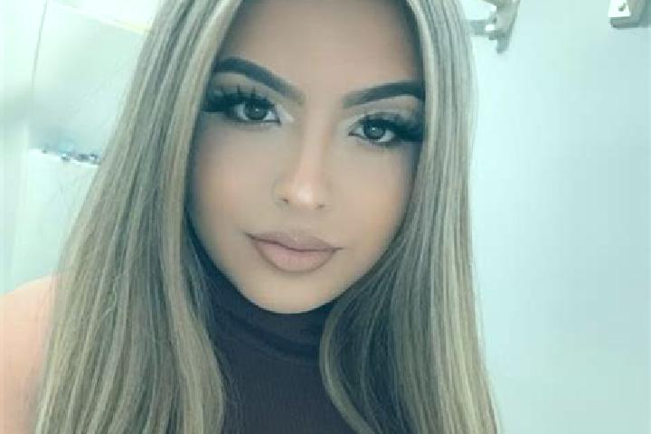 Chloe, 24, a blonde amber-eyed latina companion based in Ts inandali. Offering CIM, BDSM, Girlfriend Experience. Available for incall and outcall, overnight ...