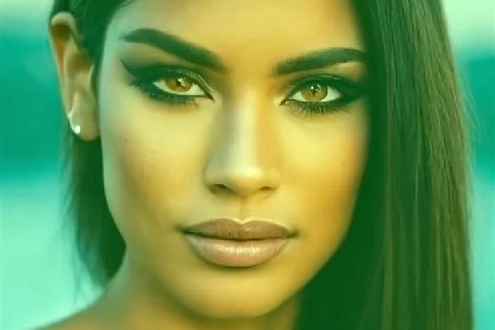 Chloe, 24, a dark blonde amber-eyed latina companion based in Atopoltitlan. Offering Deep French Kissing, Travel Companion, Party Girl. Available for incall ...