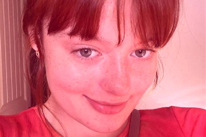 Chloe, 24, a red blue-eyed caribbean companion based in Souraide. Offering BDSM, OWO, Party Girl, Couples. Available for incall and outcall, day and evening ...