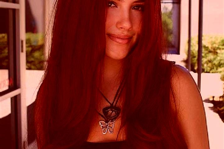 Chloe, 25, a auburn dark-eyed indian companion based in Santiago Jaltepec. Offering OWO, Couples, Prostate Massage. Available for incall and outcall, overnig...