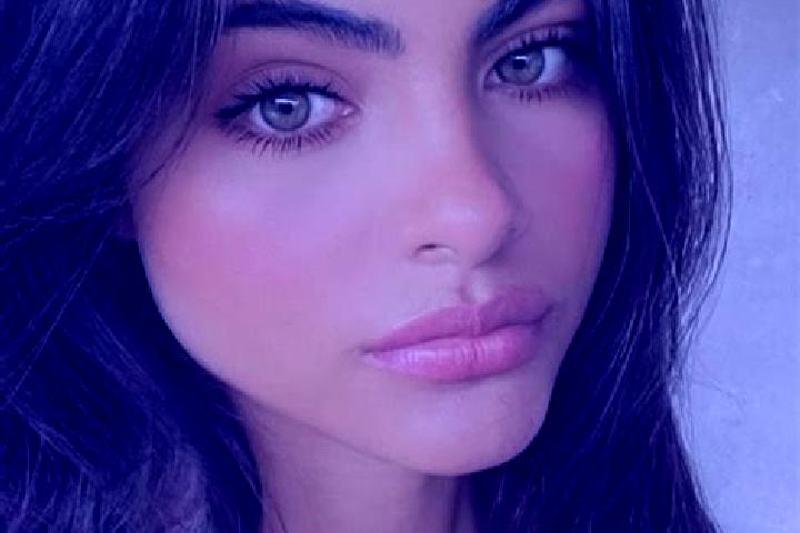 Chloe, 25, a black green-eyed indian companion based in Krasnyy Bogatyr . Offering Domination, A-Level, Prostate Massage. Available for incall and outcall, d...
