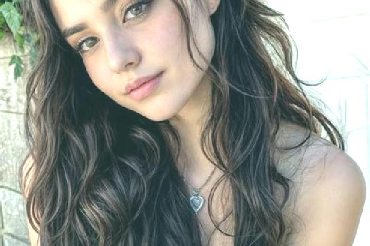 Chloe, 25, a brunette hazel-eyed european companion based in Puhja. Offering Deep French Kissing, Domination, 69, Travel Companion, Fetish. Available for inc...