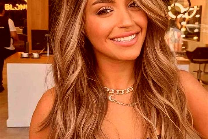 Chloe, 25, a dark blonde amber-eyed caucasian companion based in Chatonnay. Offering Overnight, CIM, Domination. Available for incall and outcall, day and ev...