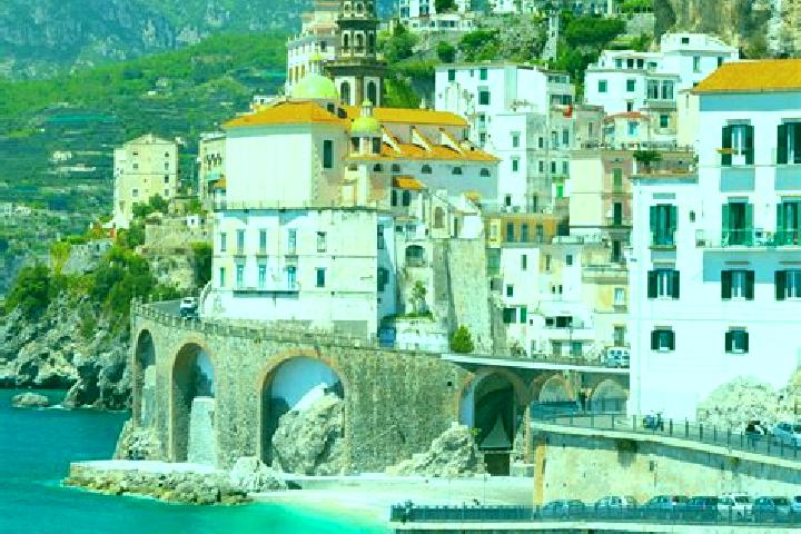 Chloe, 25 — Escort in Spartimento, Italy