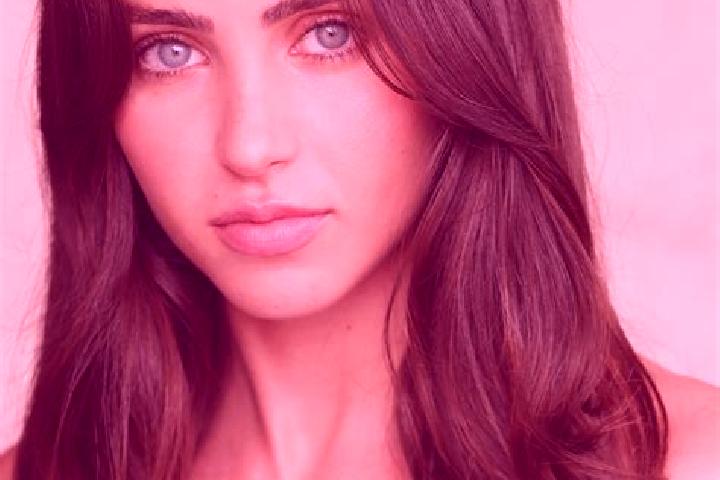 Chloe, 26, a auburn brown-eyed latina companion based in Melden. Offering Erotic Massage, Overnight, 69. Available for incall and outcall, overnight bookings...